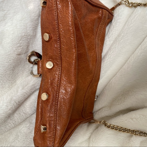 Leather VINTAGE CrossBody bag with adjustable gold Chain link Strap - Picture 7 of 12